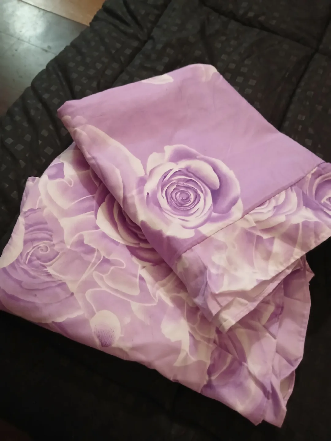 Floral Patterned Bedding Set image indicator(3)