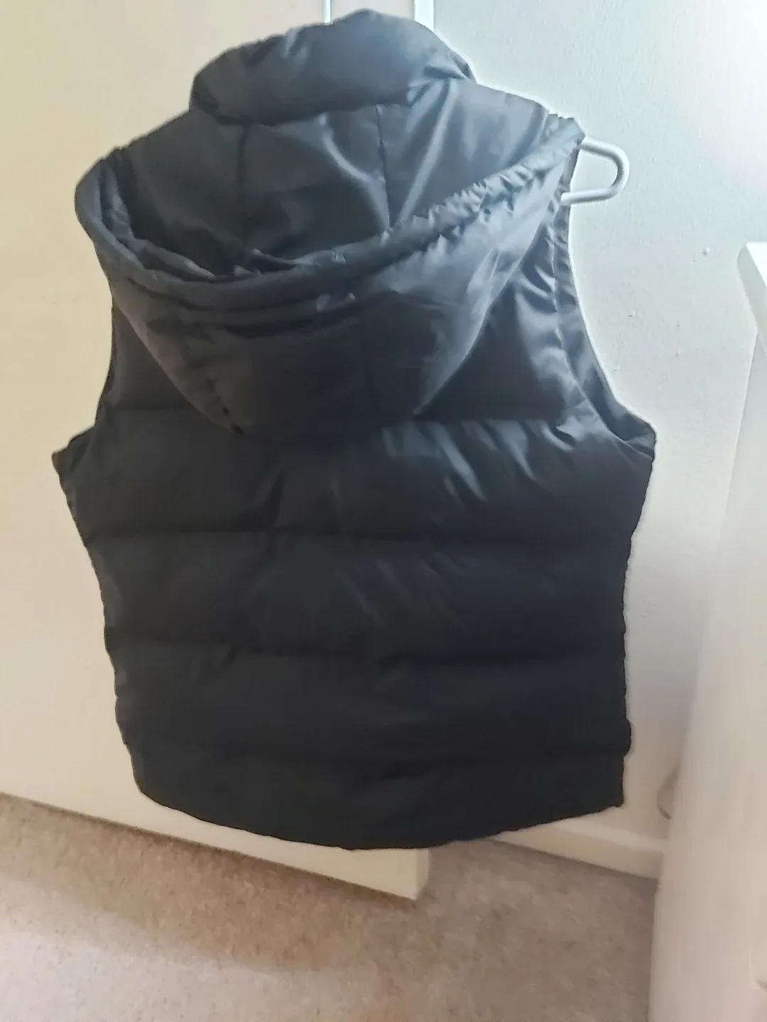 Hyba Black Puffer Vest - Size S image indicator(2)