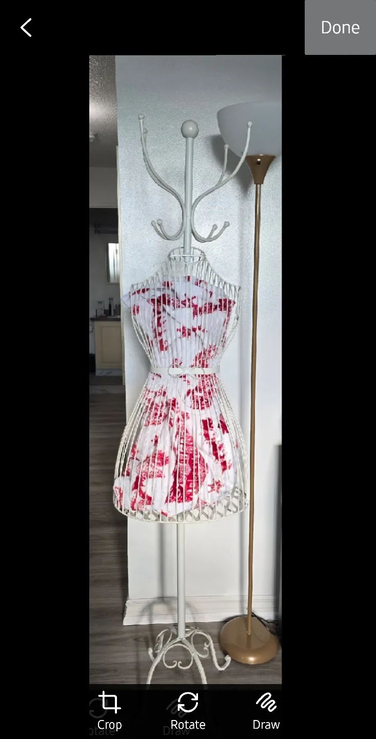 White Metal Mannequin Coat Rack Stand image indicator(3)