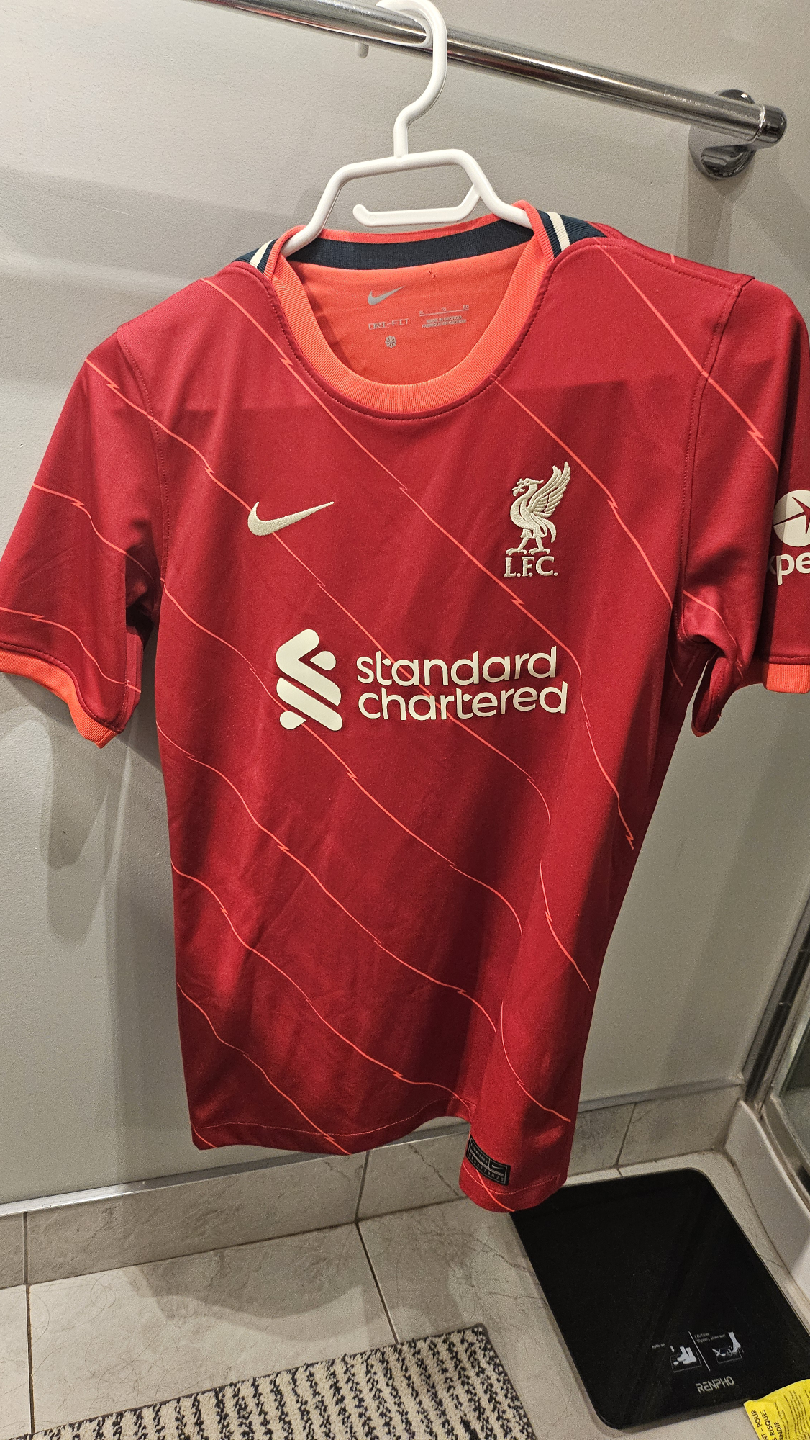 Nike Liverpool M. Salah #11 Jersey - youth XL