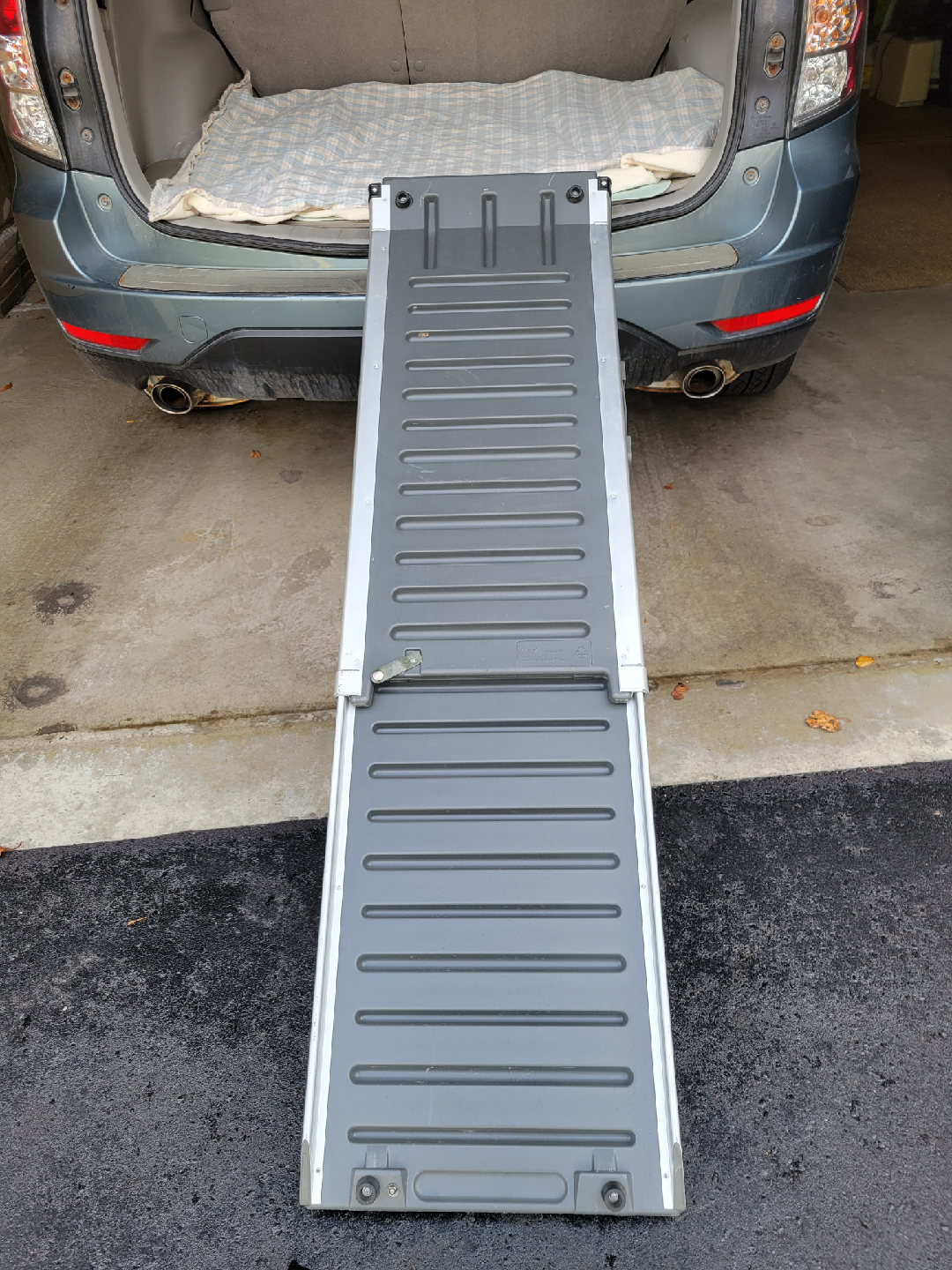 PetSafe Solvit Telescoping Pet Ramp - photo 3