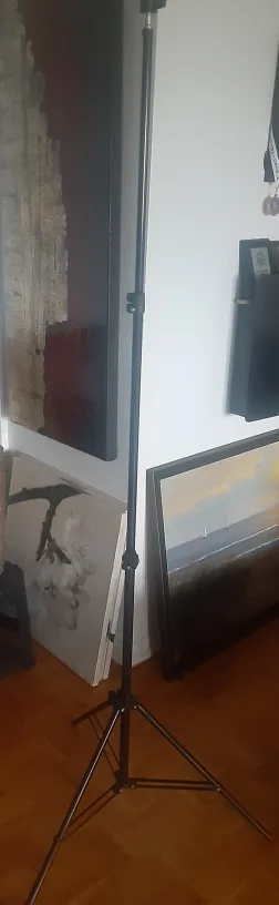 Adjustable Tripod Stand image indicator(6)