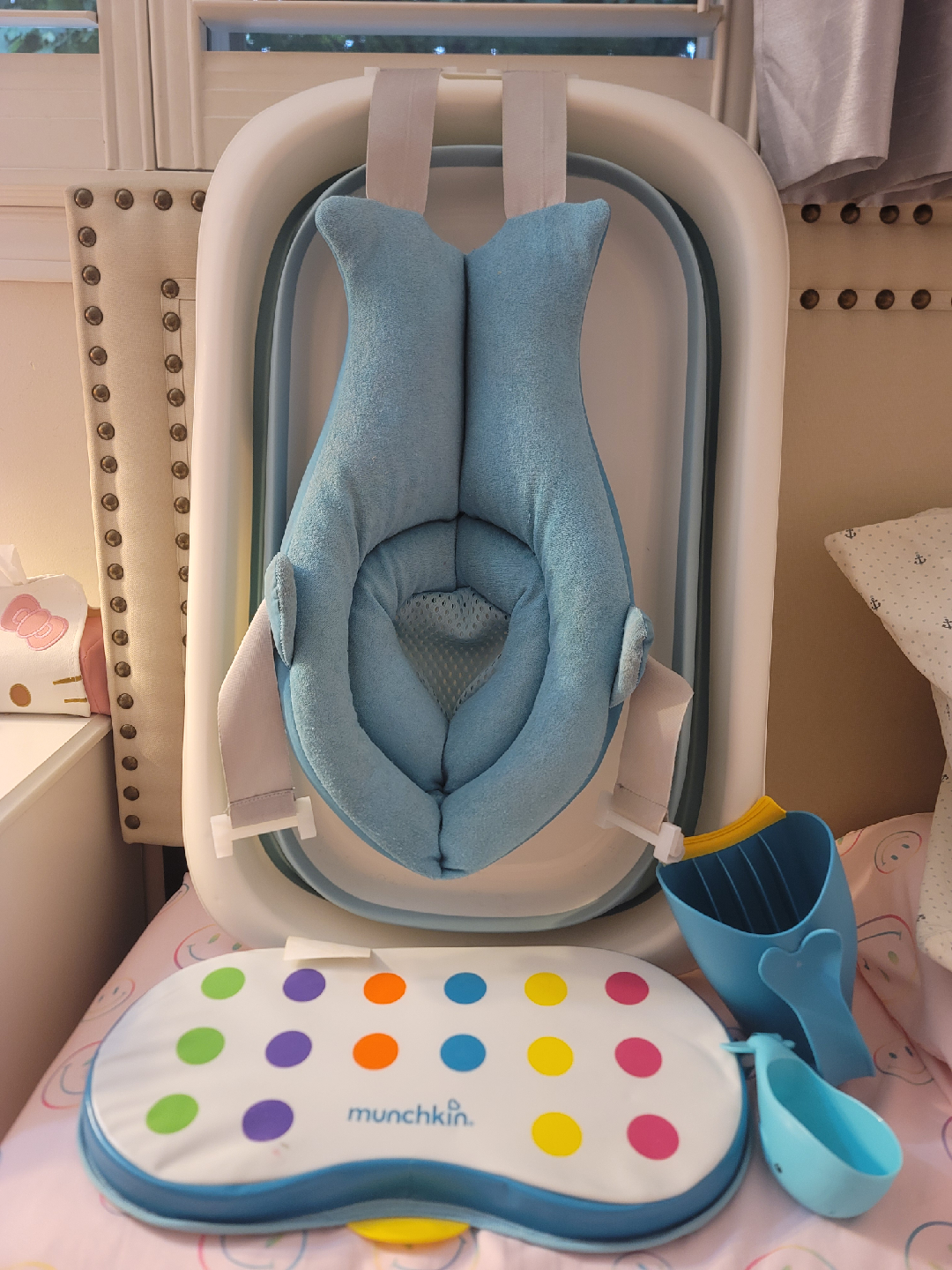 Collapsible Baby Bath Tub with bonus items! - photo 2