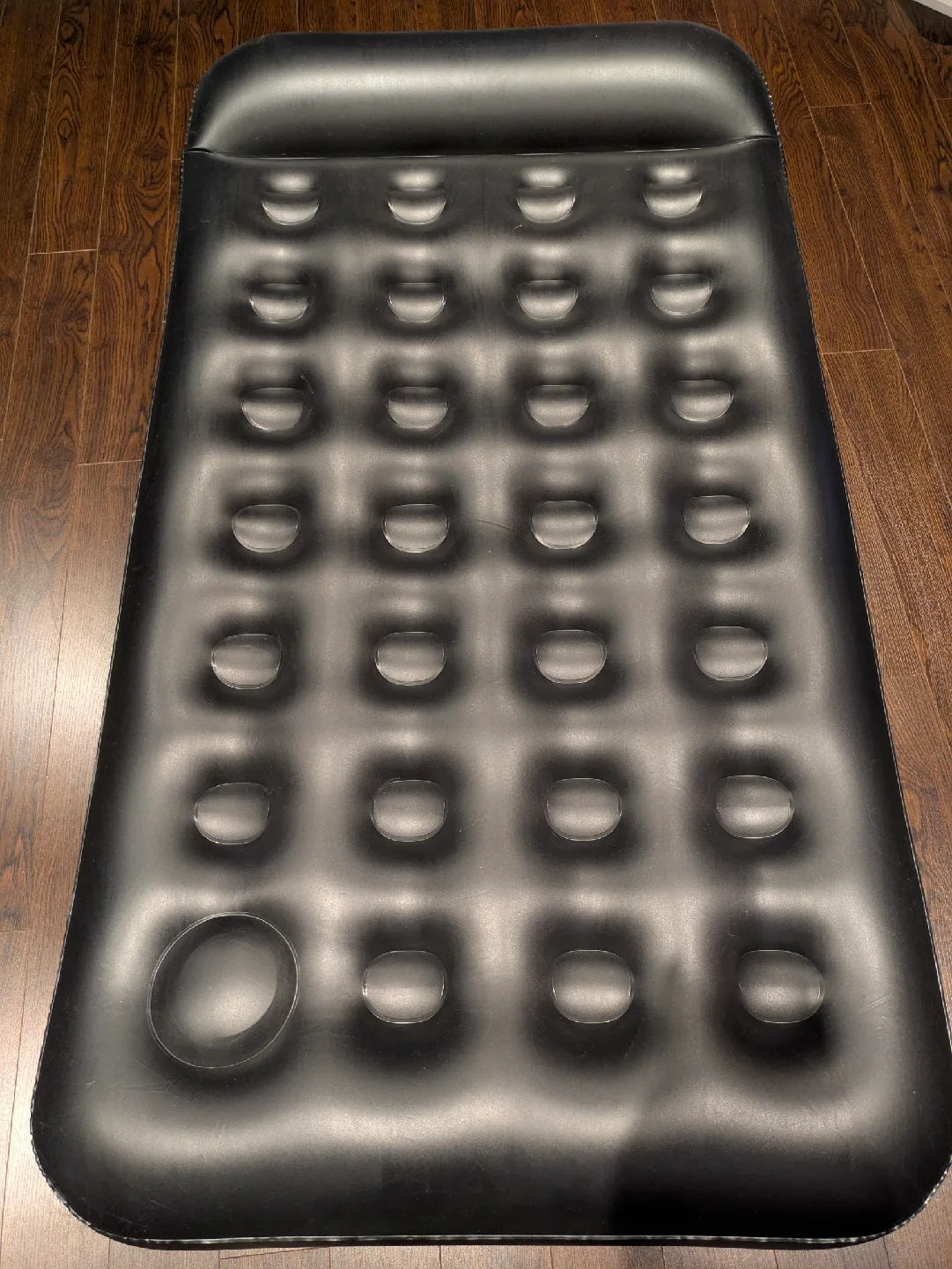 Broadstone twin Air Mattress - Great condition image indicator(6)