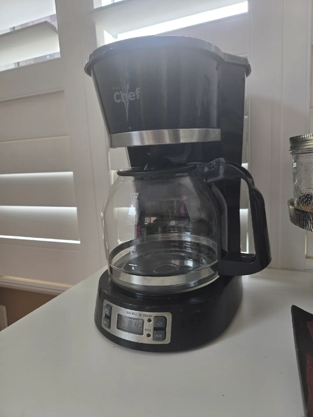 Master Chef 12-Cup Coffee Maker image indicator(2)