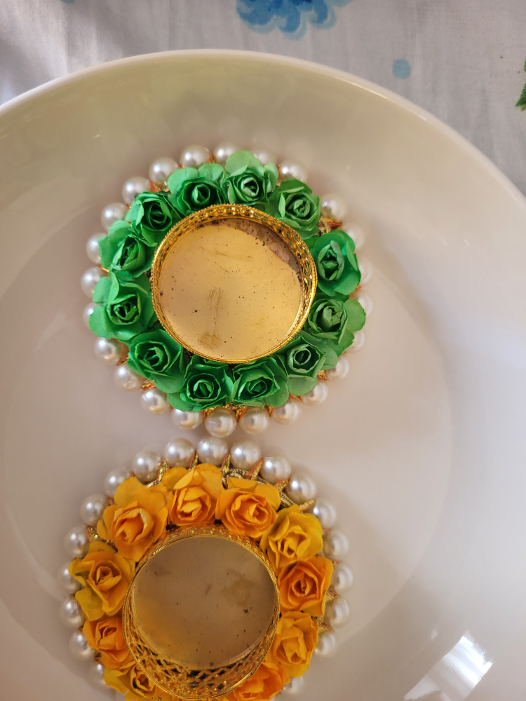 Decorative Candle Holder with Roses and Pearls - photo 5