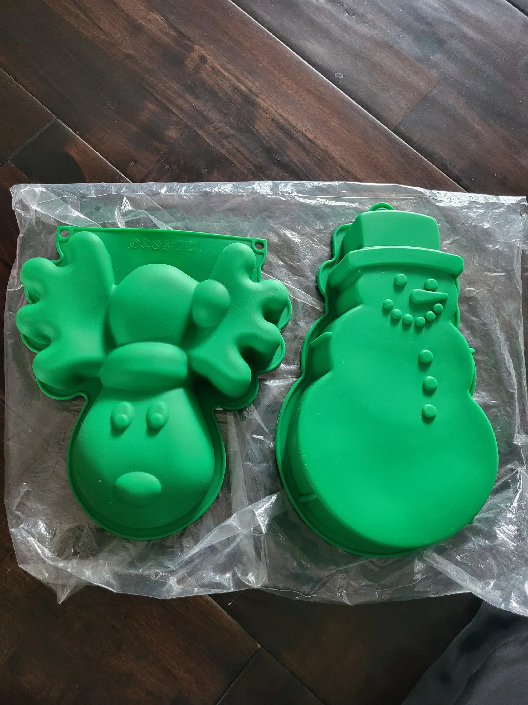 Christmas Themed Silicone Molds - New image indicator(3)