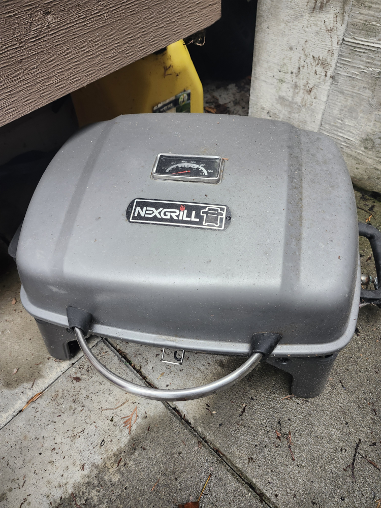 Nexgrill Portable Tabletop Propane Gas Grill