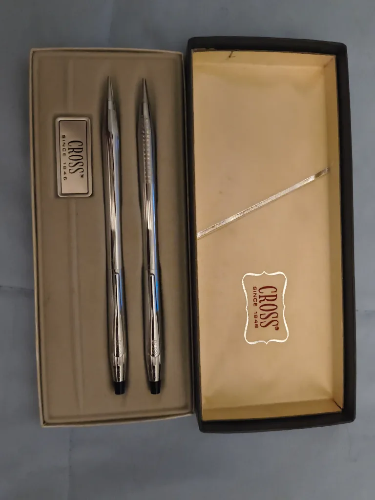Vintage Cross Pen and Pencil Set with Box image indicator(2)