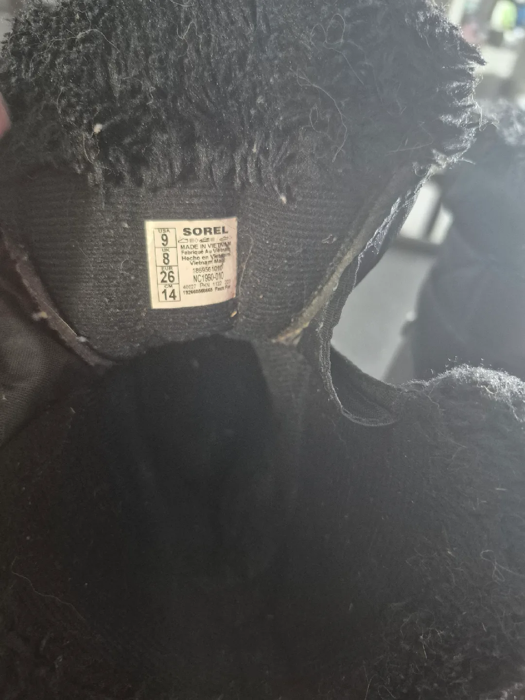 Sorel Black Winter Boots -  kids Size 9 image indicator(3)