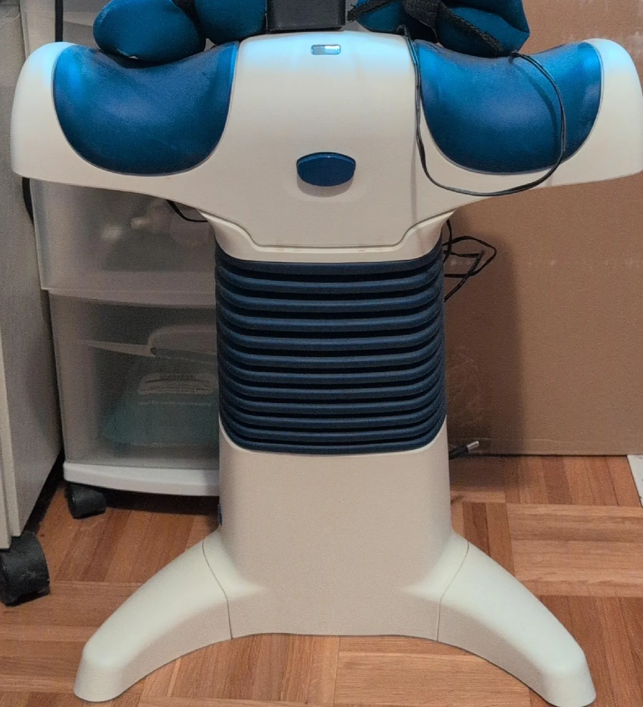 back2life Massage Machine with Accessories thumbnail