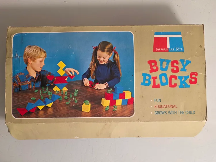 Vintage 1971 Tupperware Busy Blocks thumbnail