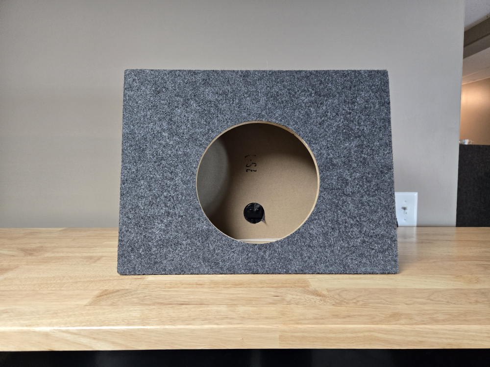 Brand New Slim 10" Sealed Subwoofer Enclosure - photo 2