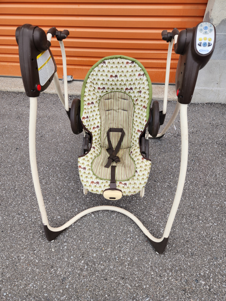 Graco Baby Swing