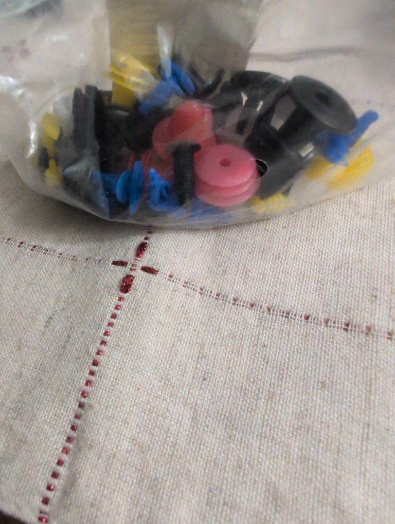 🧡 Assorted Car Retainer Clips - Multi-Color - photo 2