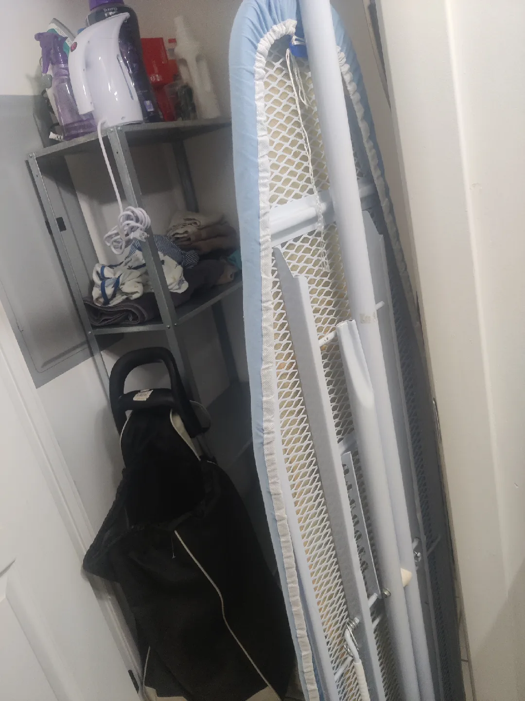 Ironing Board - Blue image indicator(2)