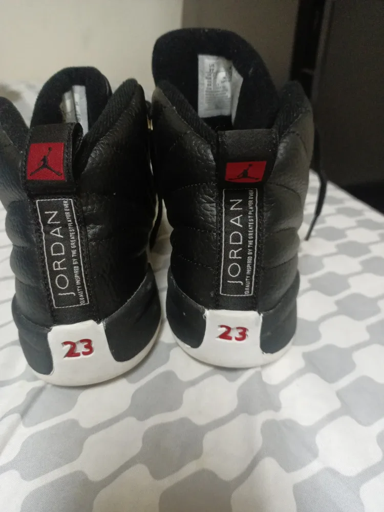 Jordan 12 Retro Black/White talla 3 image indicator(5)