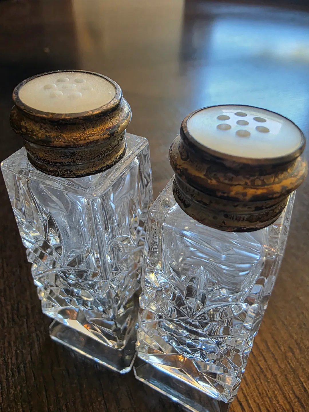 Cut Crystal Salt & Pepper image indicator(2)