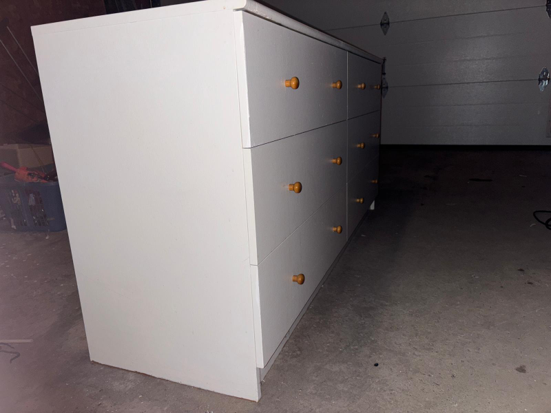 White 6-Drawer Dresser - photo 3