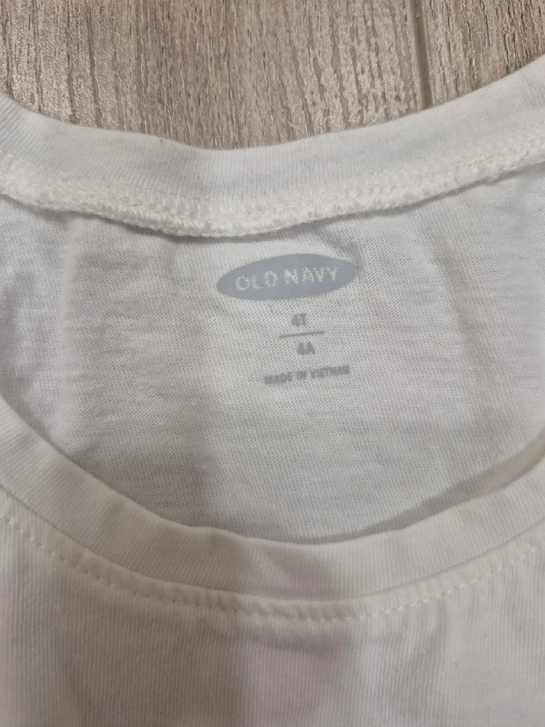 Old Navy White Tank Tops - Size 4T image indicator(2)
