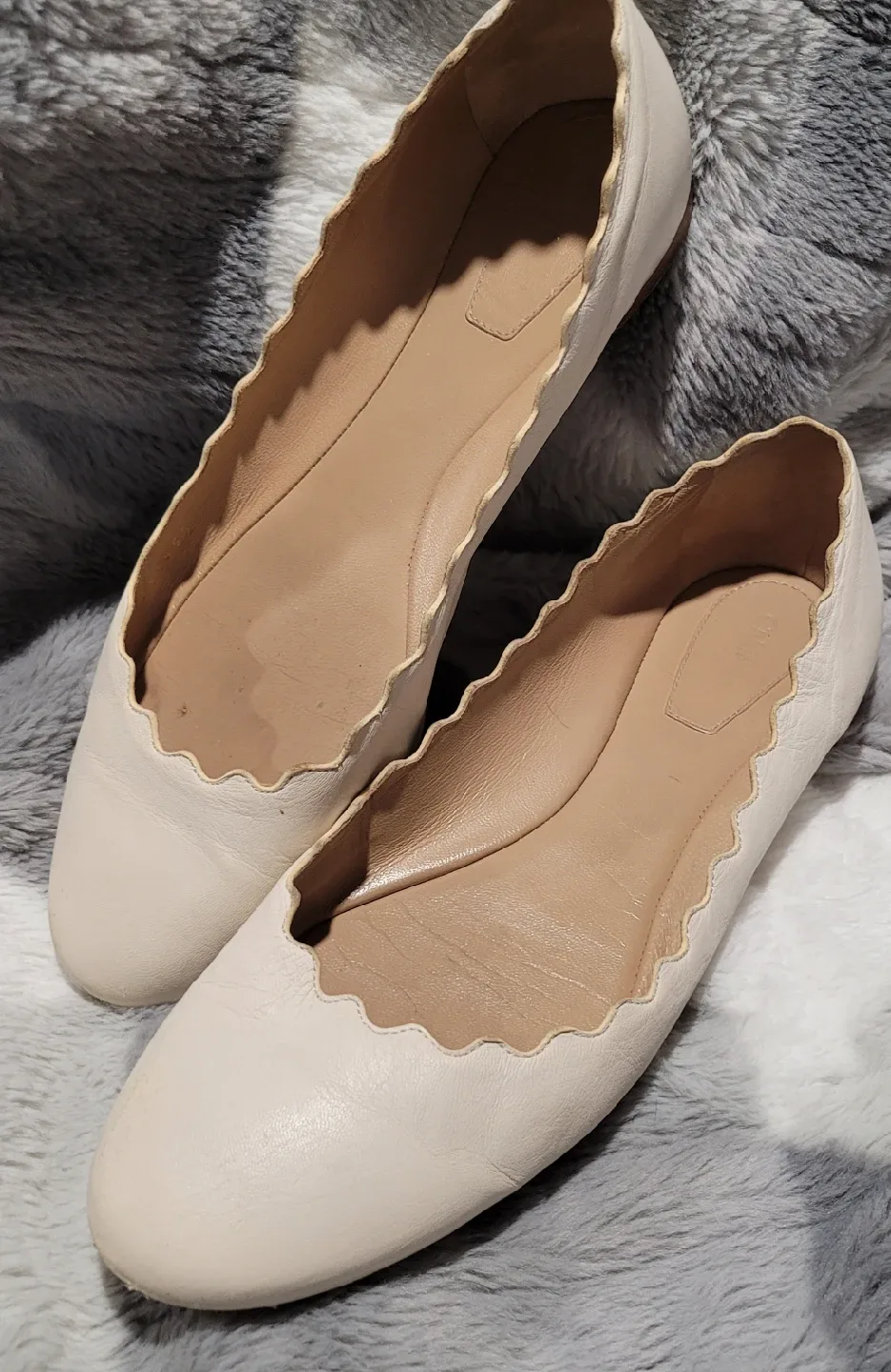 Chloé Scalloped Leather Ballet Flats - Size 40 thumbnail