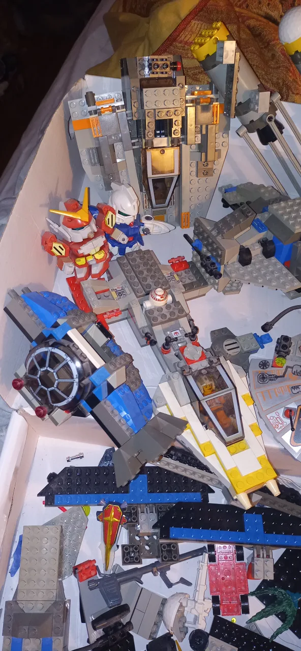 Lego Space Sets Lot image indicator(2)