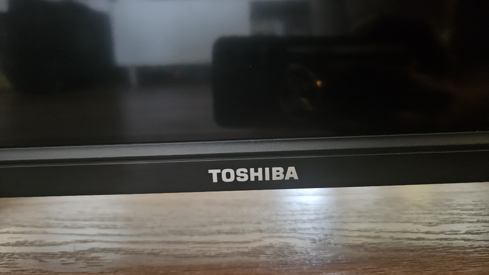 Toshiba Smart TV 49 inches - photo 3