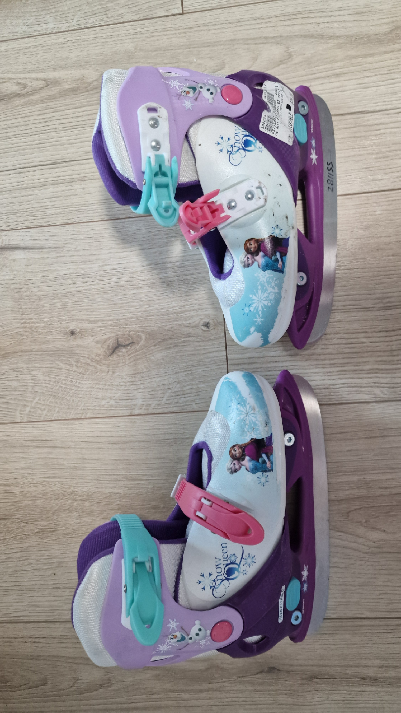 Disney Frozen Ice Skates - Size Y12 to 2 with helmet