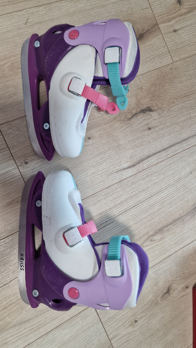 Disney Frozen Ice Skates - Size Y12 to 2 with helmet - photo 2