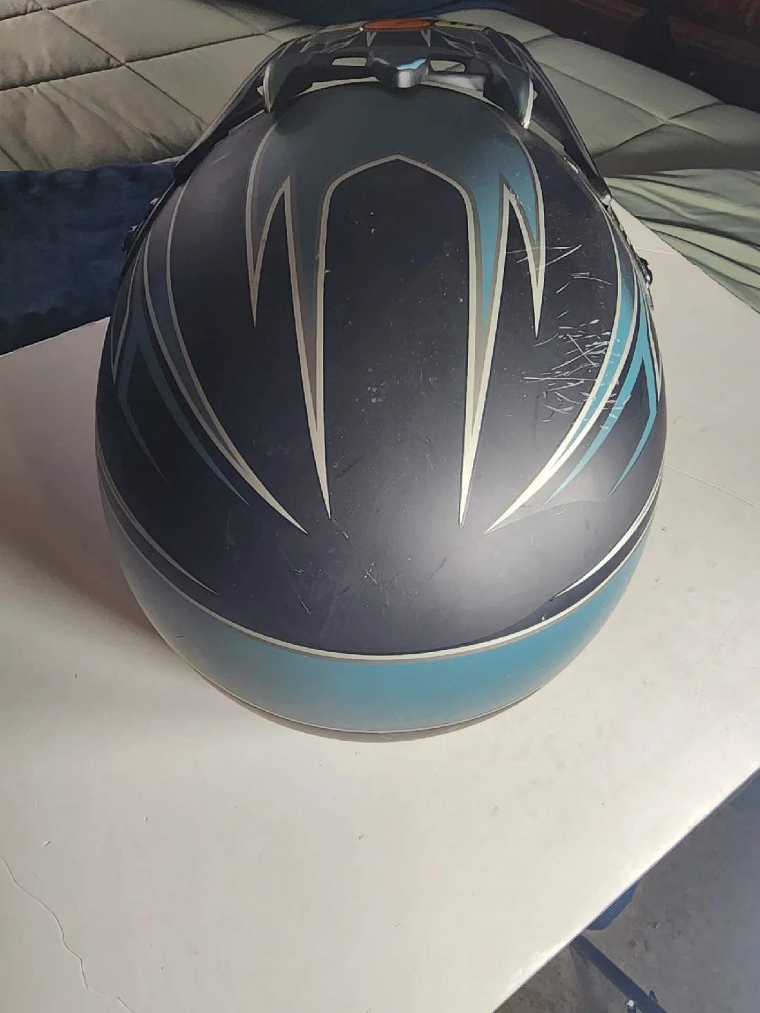 M2R Helmet - Speed Media image indicator(4)