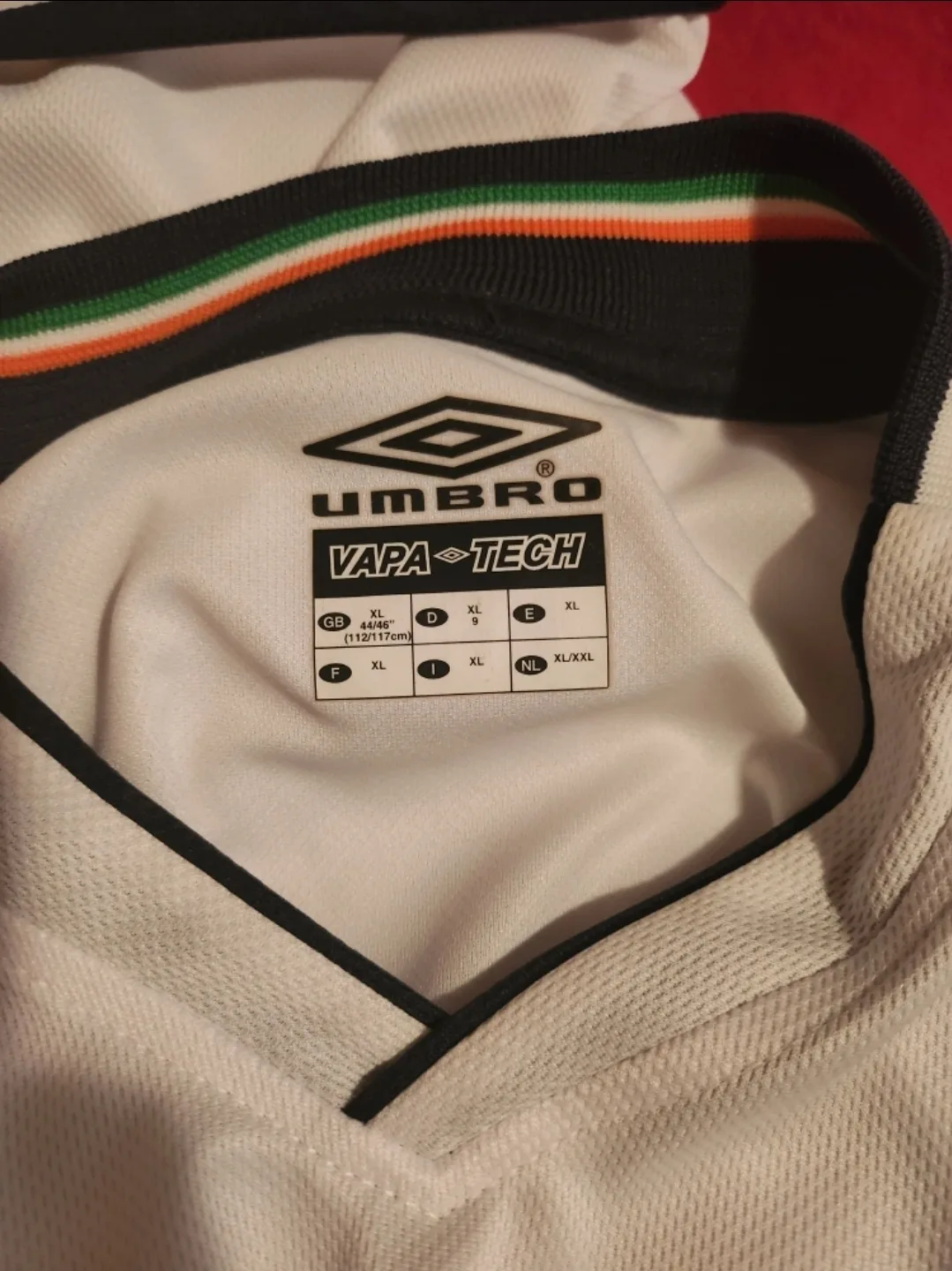 Ireland 2002 World cup away umbro soccer jersey image indicator(3)