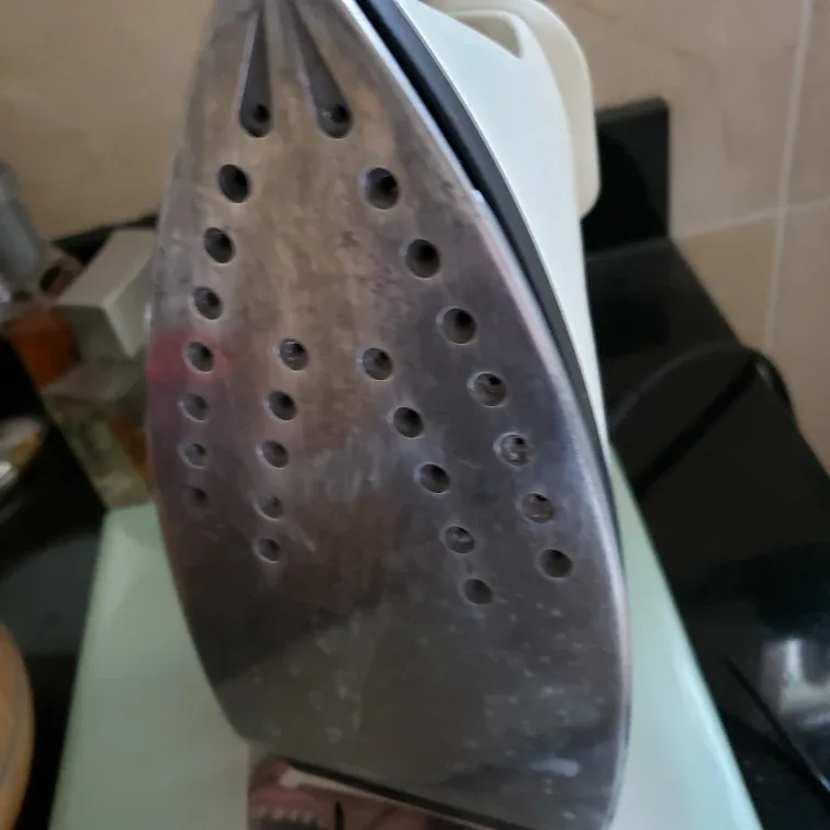 Vintage Steam Iron image indicator(4)