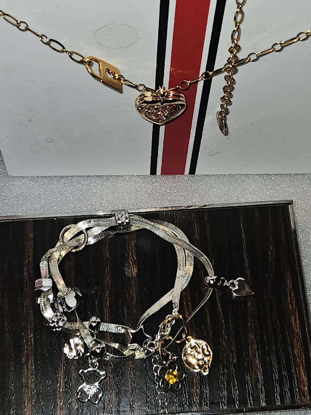 WP Jewelry Gold Heart Locket Necklace & Charm Bracelet image indicator(2)