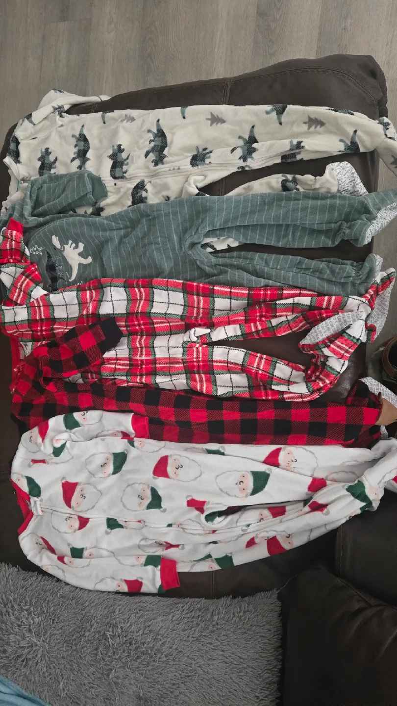 Assorted Baby/Toddler Onesies 4T thumbnail