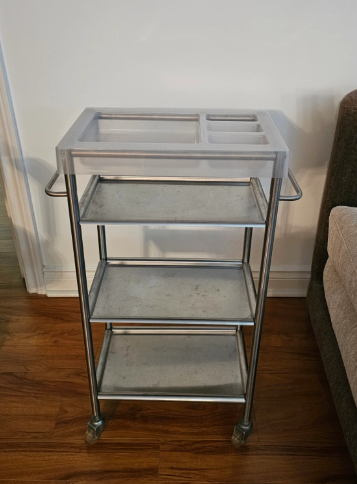 Metal & Plastic Rolling Cart