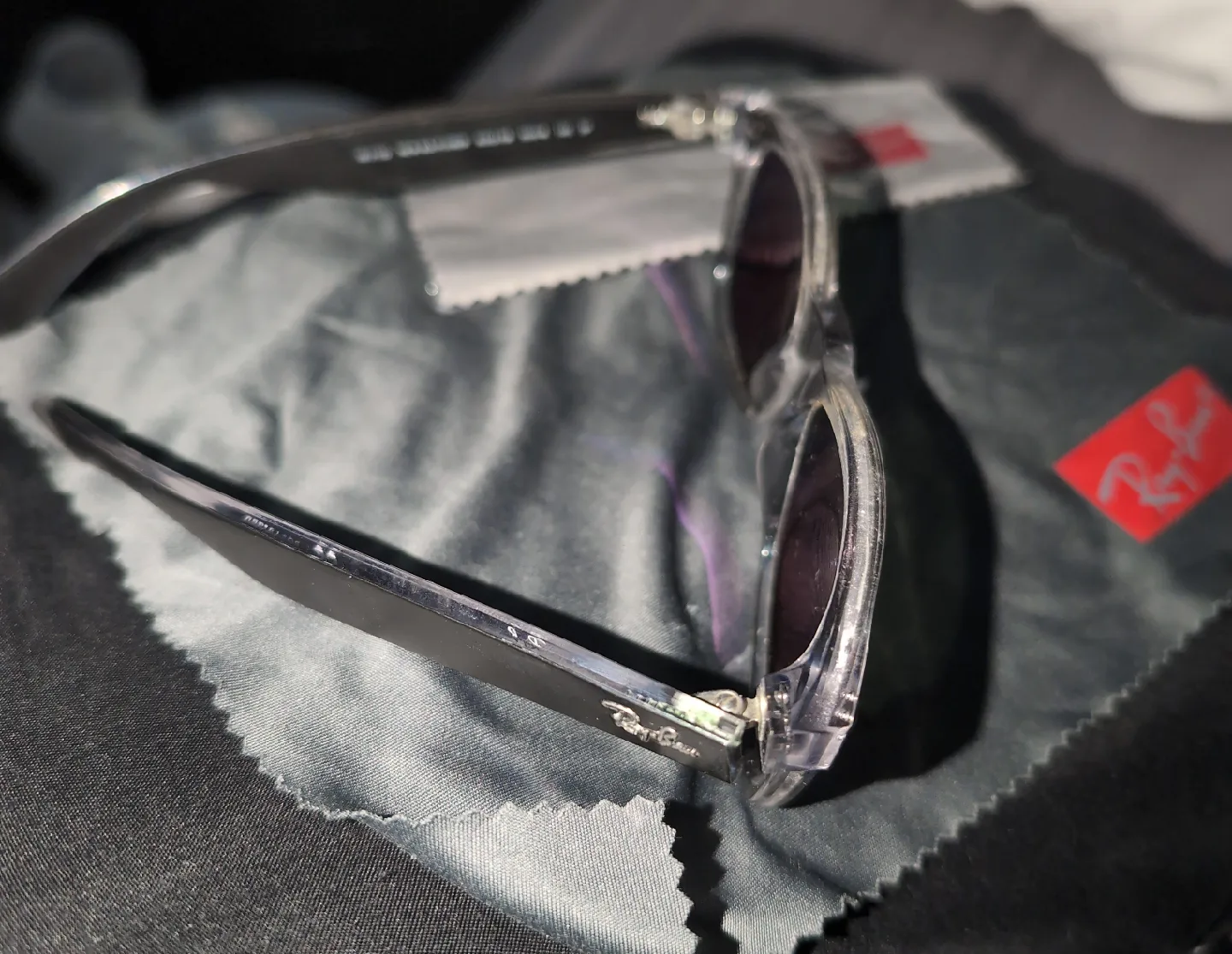 Ray-Ban P Sunglasses with Case image indicator(2)