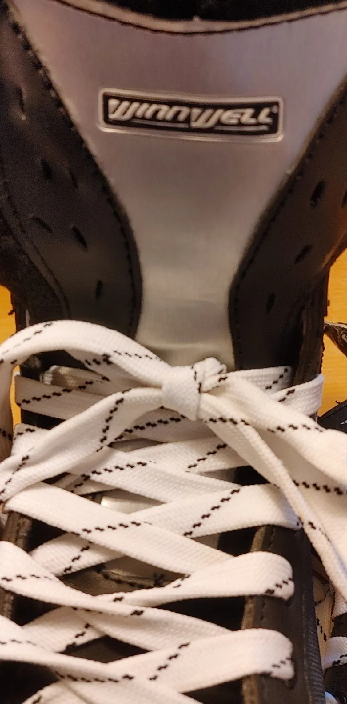 Mens Hockey Skates image indicator(9)