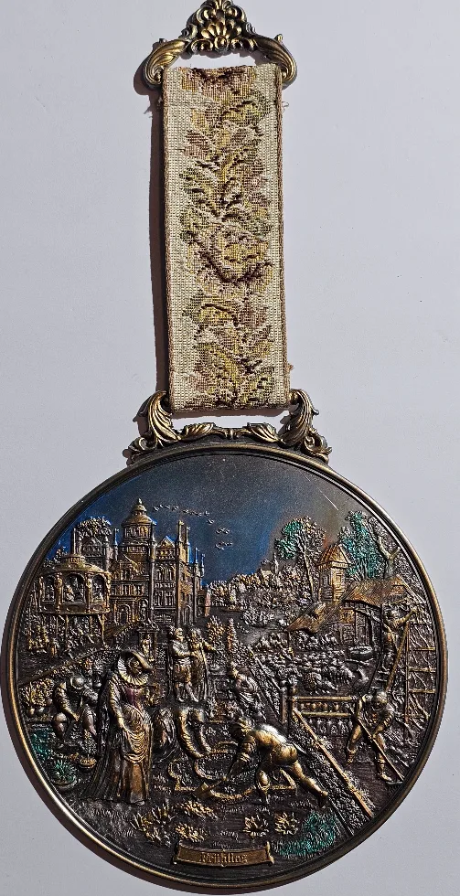 Vintage German Wall Plaque - Frühling Scene image indicator(4)