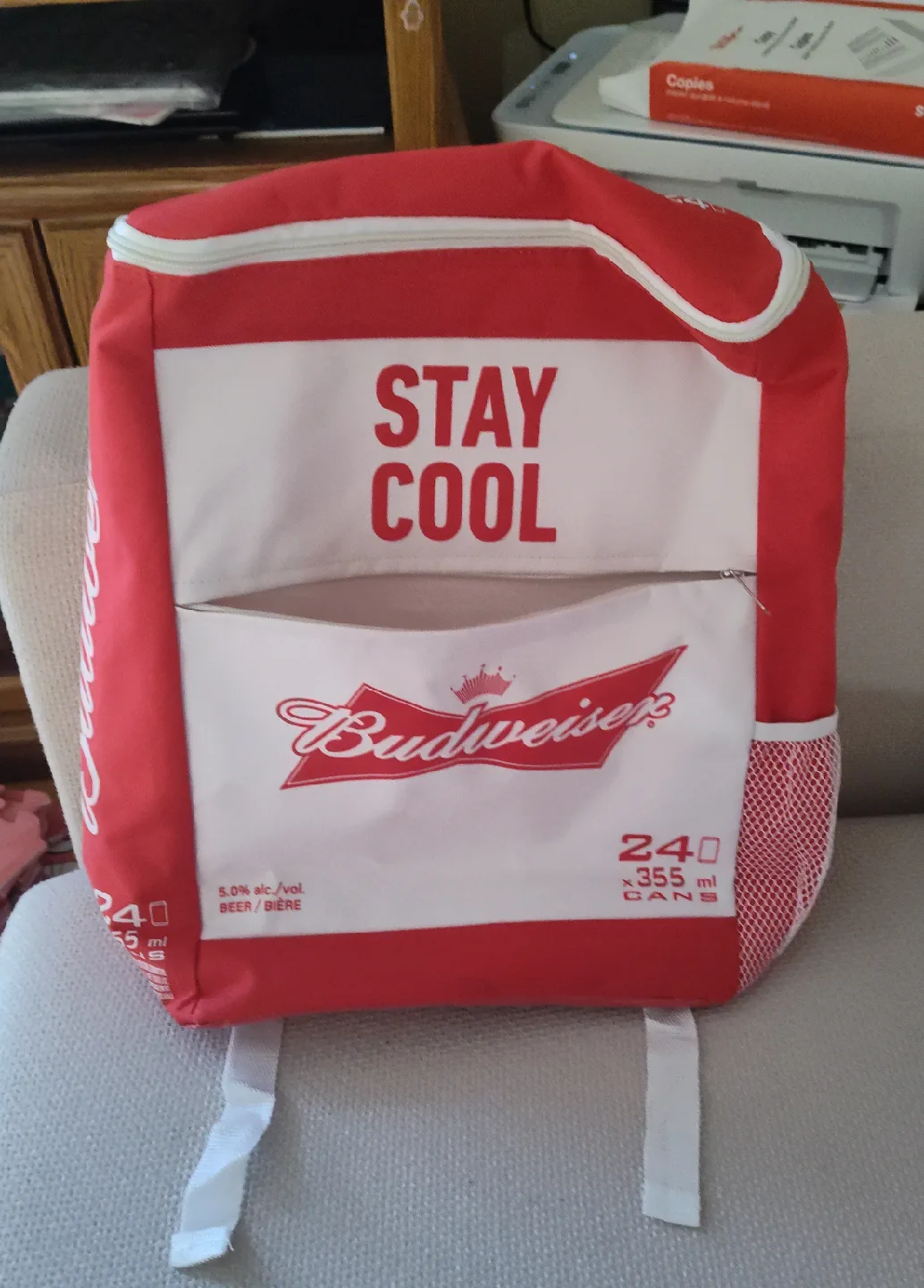 Budweiser Cooler Backpack - Stay Cool 🥕 image indicator(3)