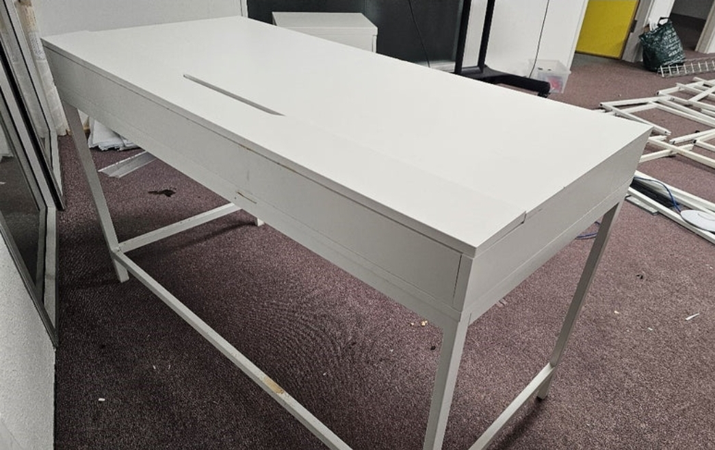 ikea alex desk - photo 3