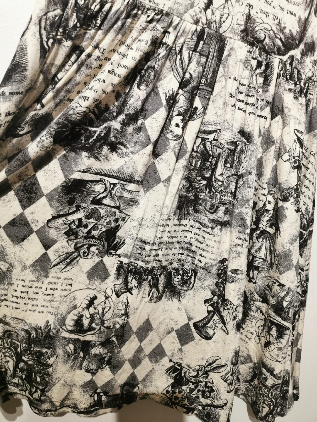 NWT medium Hot Topic Alice In Wonderland Storybook Dress image indicator(10)