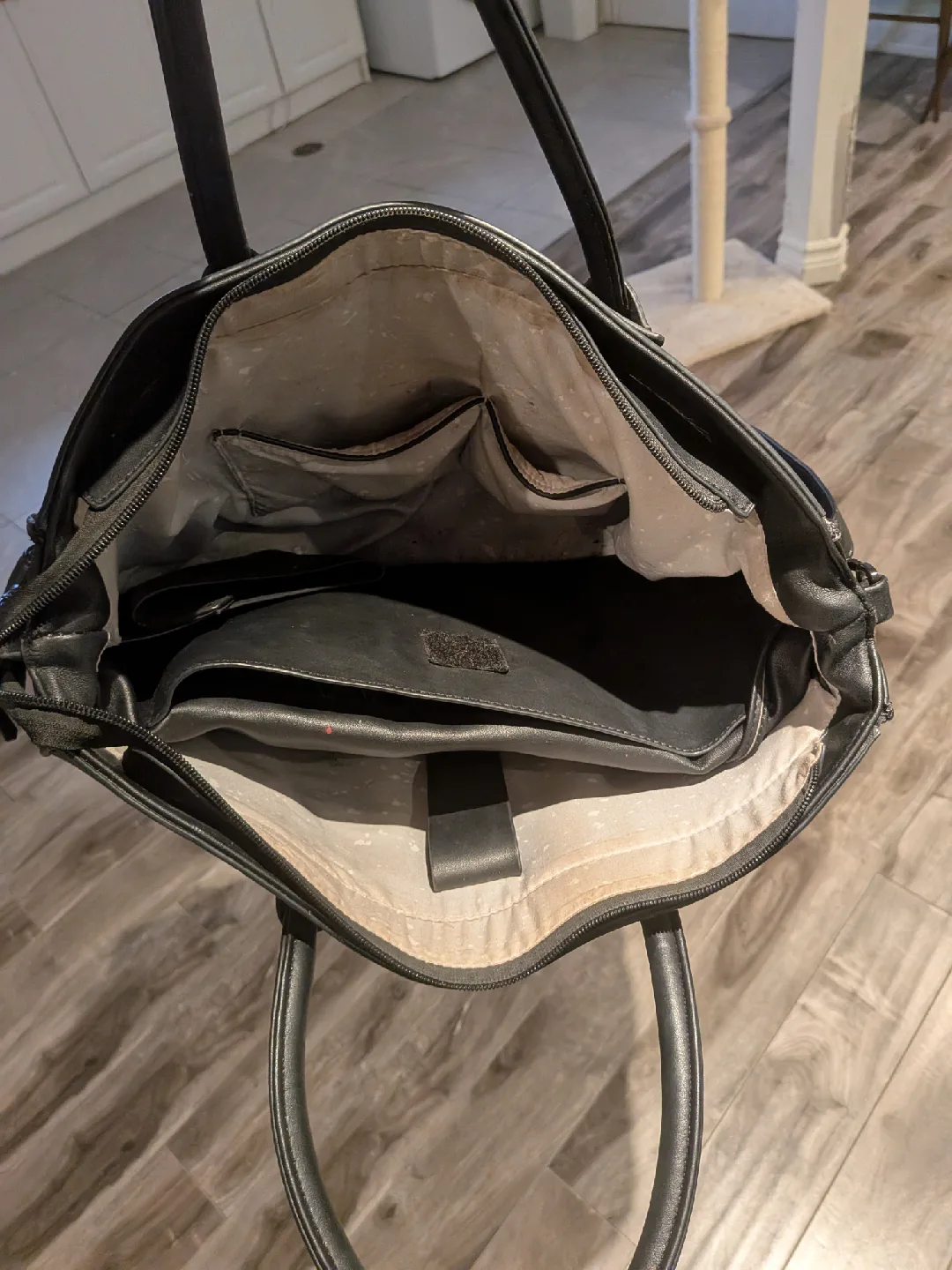 Pixie Mood Black Tote Bag image indicator(2)