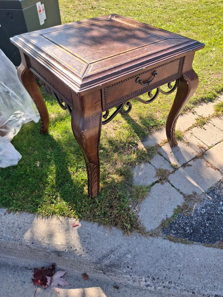 Side Table thumbnail