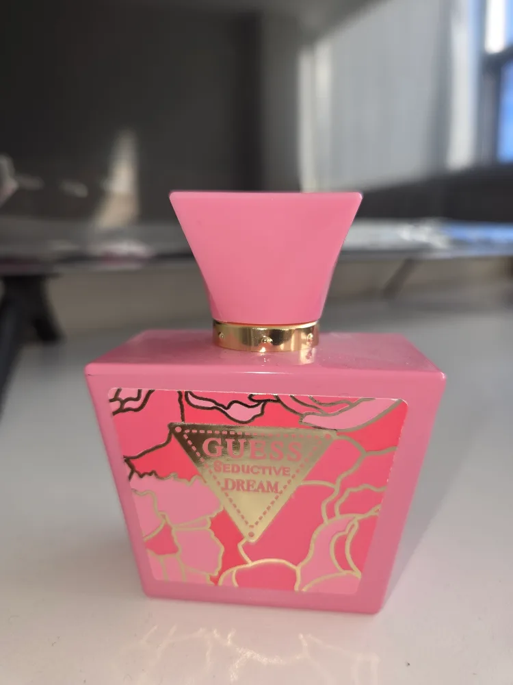 Guess Seductive Dream Perfume thumbnail