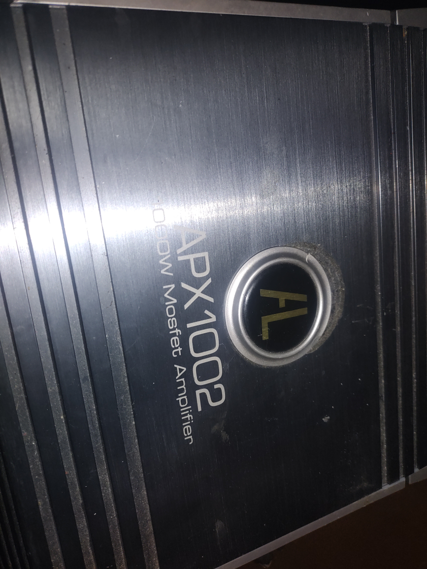 FL APX1002 1000W MOSFET Amplifier