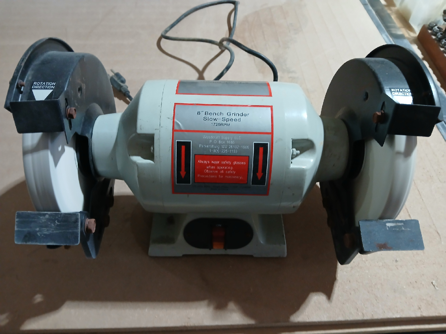 Woodcraft 8" Bench Grinder Slow-Speed