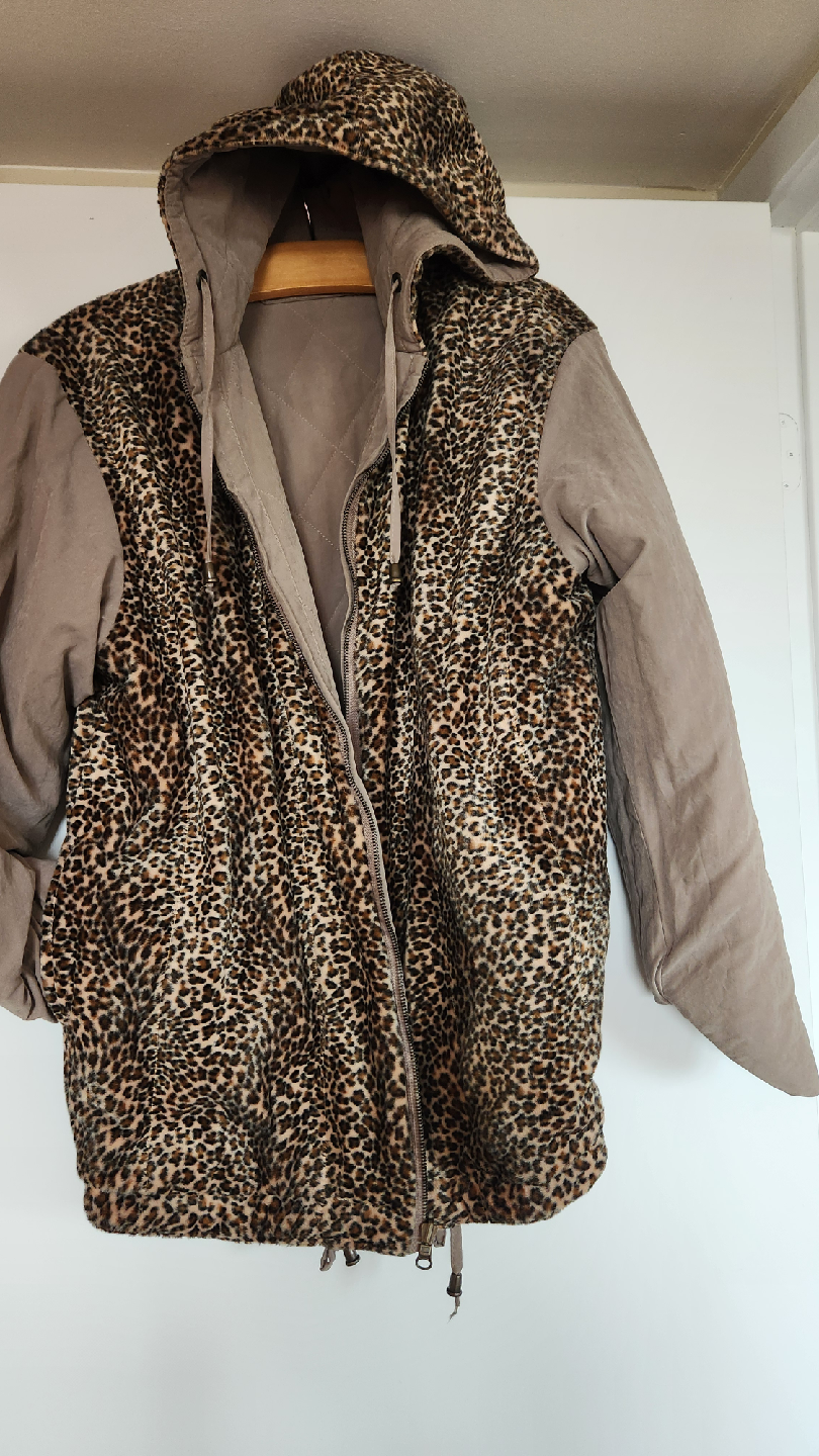 Hooded Quilted  Winter Jacket  Reversible - photo 2