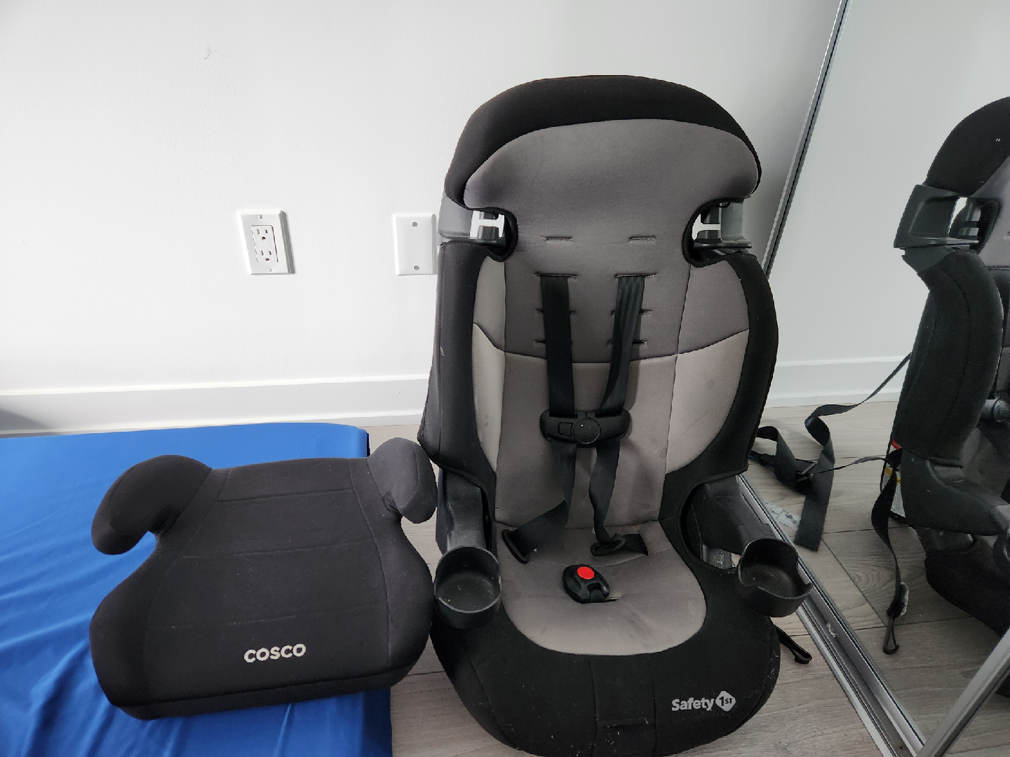 Cosco Booster Car Seat
