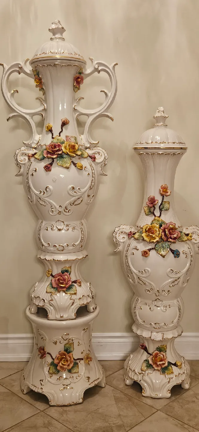 Porcelain Vases with Floral Detail image indicator(2)