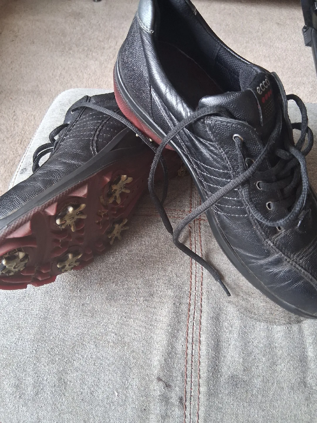 Ecco Black Leather Golf Shoes image indicator(2)